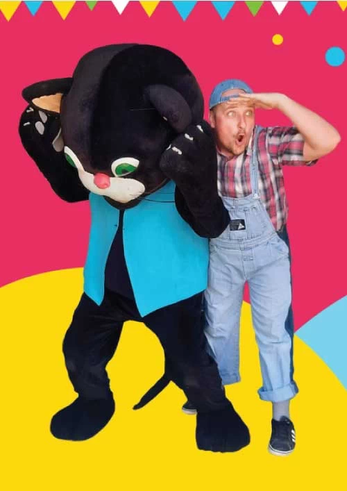 Brezplačna predstava: Maček Muri išče kroniko